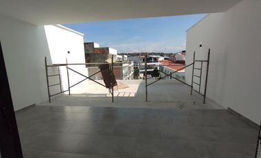 casa en venta en c.c casa real. Cod V2391