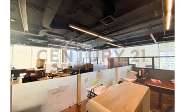 SE VENDE PISO DE OFICINAS EN KENNEDY - VITACURA