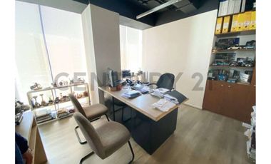 SE VENDE PISO DE OFICINAS EN KENNEDY - VITACURA