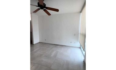 APARTAMENTO EN ALQUILER EN EL BOSQUE 3REC