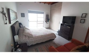 HERMOSA CASA EN UNIDAD CERRADA EN SAN JERONIMO