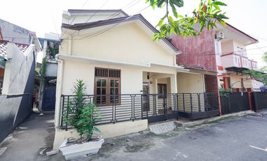 Rumah LB 120 SHM 15 Menit ke Lagoon Avenue Mall Bekasi J-34879