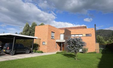 casa en arriendo en guasca. Cod A121133062