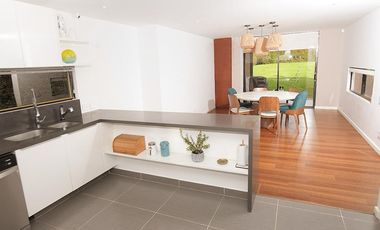 casa en arriendo en guasca. Cod A121133062