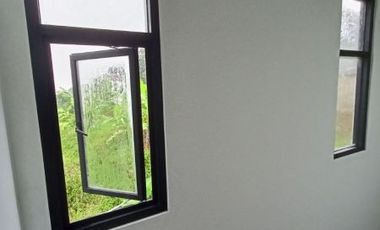 Rumah dijual murah cantik rasa villa sejuk di Cipageran cimahi bandung