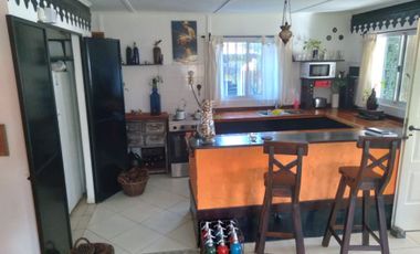 Casa Quinta 4 dorm lote 1600 m2 Exaltac de la Cruz