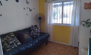 Casa Quinta 4 dorm lote 1600 m2 Exaltac de la Cruz