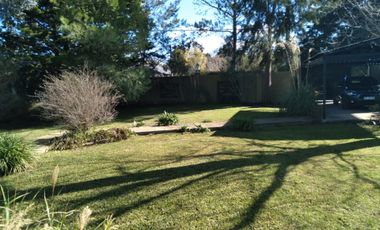 Casa Quinta 4 dorm lote 1600 m2 Exaltac de la Cruz