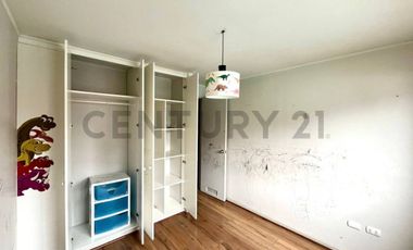 Se vende casa sector residencial, Los Ángeles