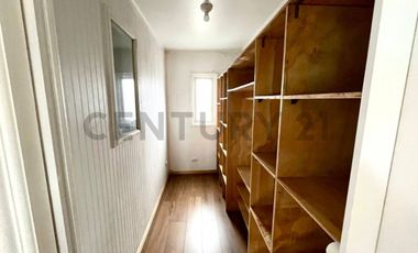 Se vende casa sector residencial, Los Ángeles