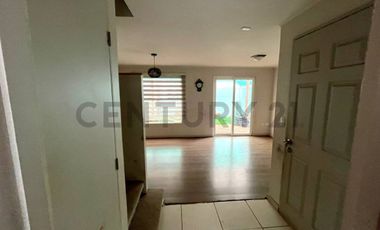 Se vende casa sector residencial, Los Ángeles