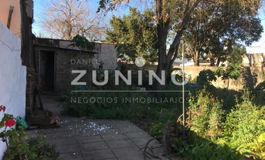 Casa en importante lote en venta