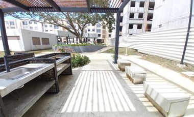 apartamento en arriendo en c.r escarlata piso 2 sin ascensor. Cod A13717