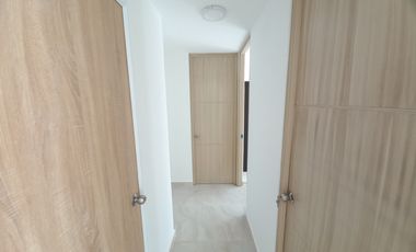 apartamento en arriendo en c.r escarlata piso 2 sin ascensor. Cod A13717