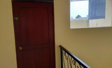 Disewakan Rumah Bangunan 2 Lantai Lokasi Di Nginden Intan Barat, SBY