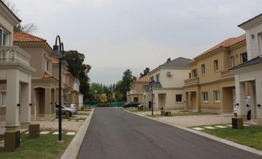 Dúplex en Pilar