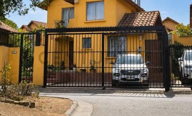 Se Vende Linda Casa Sector Residencial Curauma