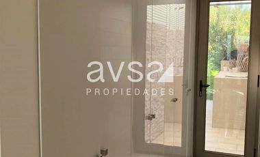 Casa en Venta en Casa muy equipada en Santa Elena Chicureo