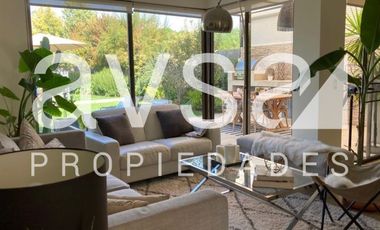 Casa en Venta en Casa muy equipada en Santa Elena Chicureo