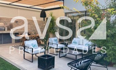 Casa en Venta en Casa muy equipada en Santa Elena Chicureo