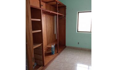 ALQUILER DE CASA COMERCIAL EN VISTA HERMOSA