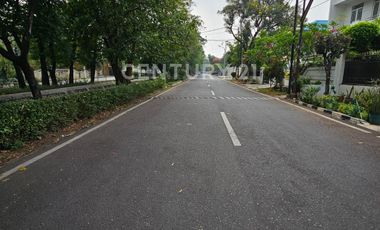 Tanah Siap Bangun Dalam Komplek Elite Di Kayu Putih