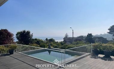 Moderna casa con vista al mar Santo Domingo tradicional