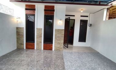 RUMAH DESIGN CANTIK DEKAT KAWASAN WISATA CANDI PRAMBANAN