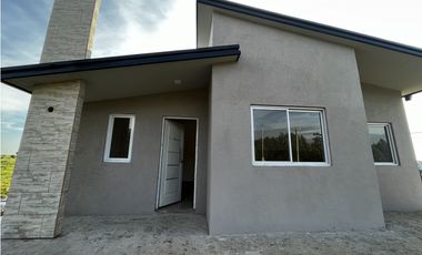 Vendo Casa a Estrenar en San Justo, Entre Ríos.
