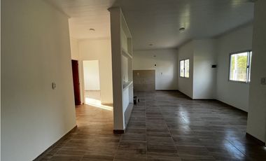 Vendo Casa a Estrenar en San Justo, Entre Ríos.