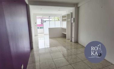 Se renta local en Xalapa en Plaza San Rafael