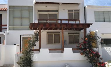 ¡¡ Excelente Oportunidad !! ¡¡ Tu Casa De Playa Soñada Con Vista  Al Mar En Puerto Fiel – Km. 121.5 Panamericana Sur !! 🌞🏡🌊