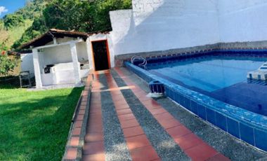 finca en venta en hatillo. Cod V508103