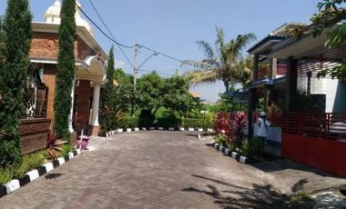 Dijual Rumah Mewah Posisi Hook Lokasi Permata Tlogomas Kota Malang
