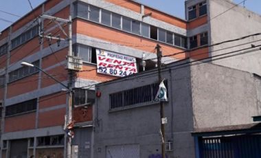 Edificio comercial en venta, en Colonia Pantitlan, CDMX - Iztacalco