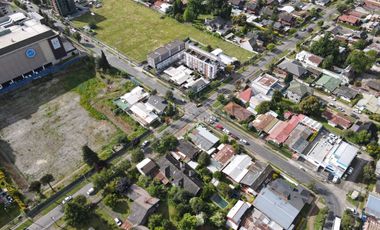 Propiedad ubicada con excelente ubicación, frente al portal Temuco