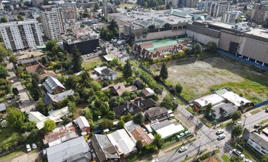 Propiedad ubicada con excelente ubicación, frente al portal Temuco