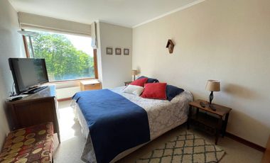 Excelente departamento en condominio Alcalá