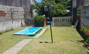 Casa en venta en Villa Dominico