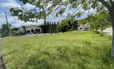 Se Vende Terreno en Club de Golf