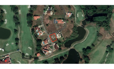 Se Vende Terreno en Club de Golf