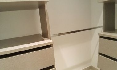 apartamento en venta en cristales. Cod V17268