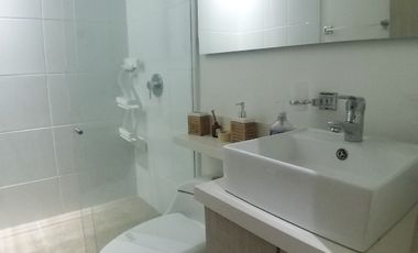 apartamento en venta en cristales. Cod V17268