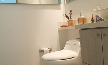 apartamento en venta en cristales. Cod V17268