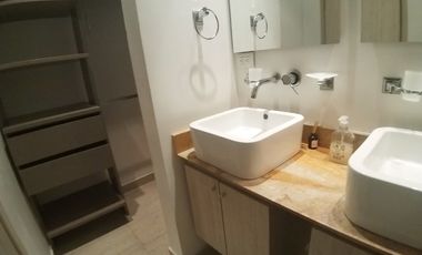 apartamento en venta en cristales. Cod V17268