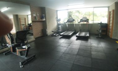 apartamento en venta en cristales. Cod V17268