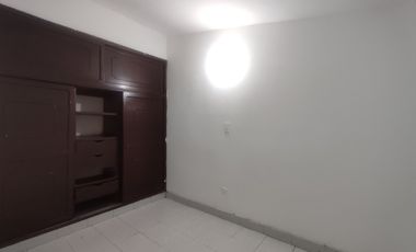 casa en arriendo en popular. Cod A31256