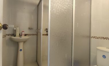 casa en arriendo en popular. Cod A31256