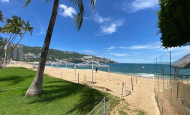 Hermoso depto. sobre Costera con acceso a Playa!