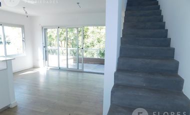 Flores Prop. Vende Departamento - Green Village - Pilar